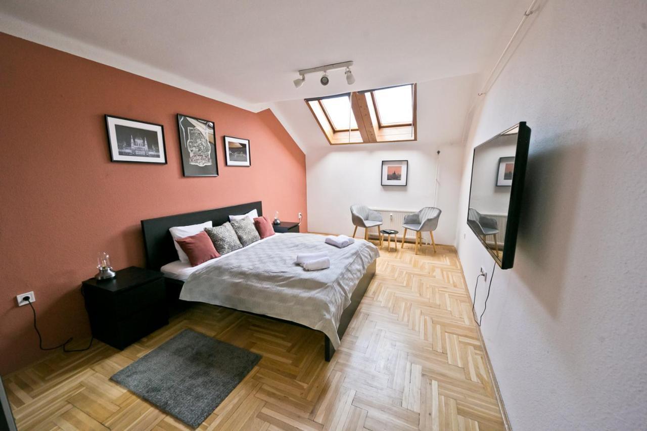 Dob Duplex Apartment Budapeste Exterior foto